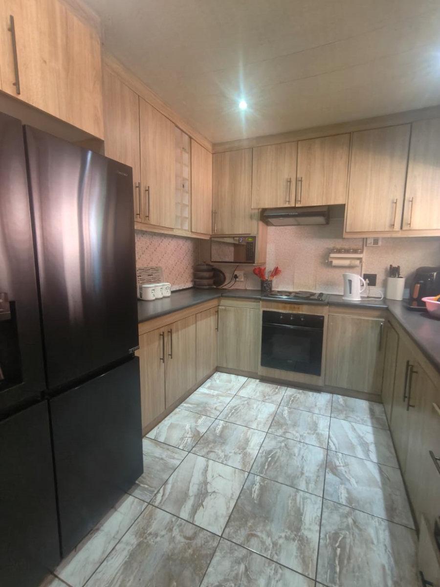 To Let 3 Bedroom Property for Rent in Sasolburg Ext 12 Free State
